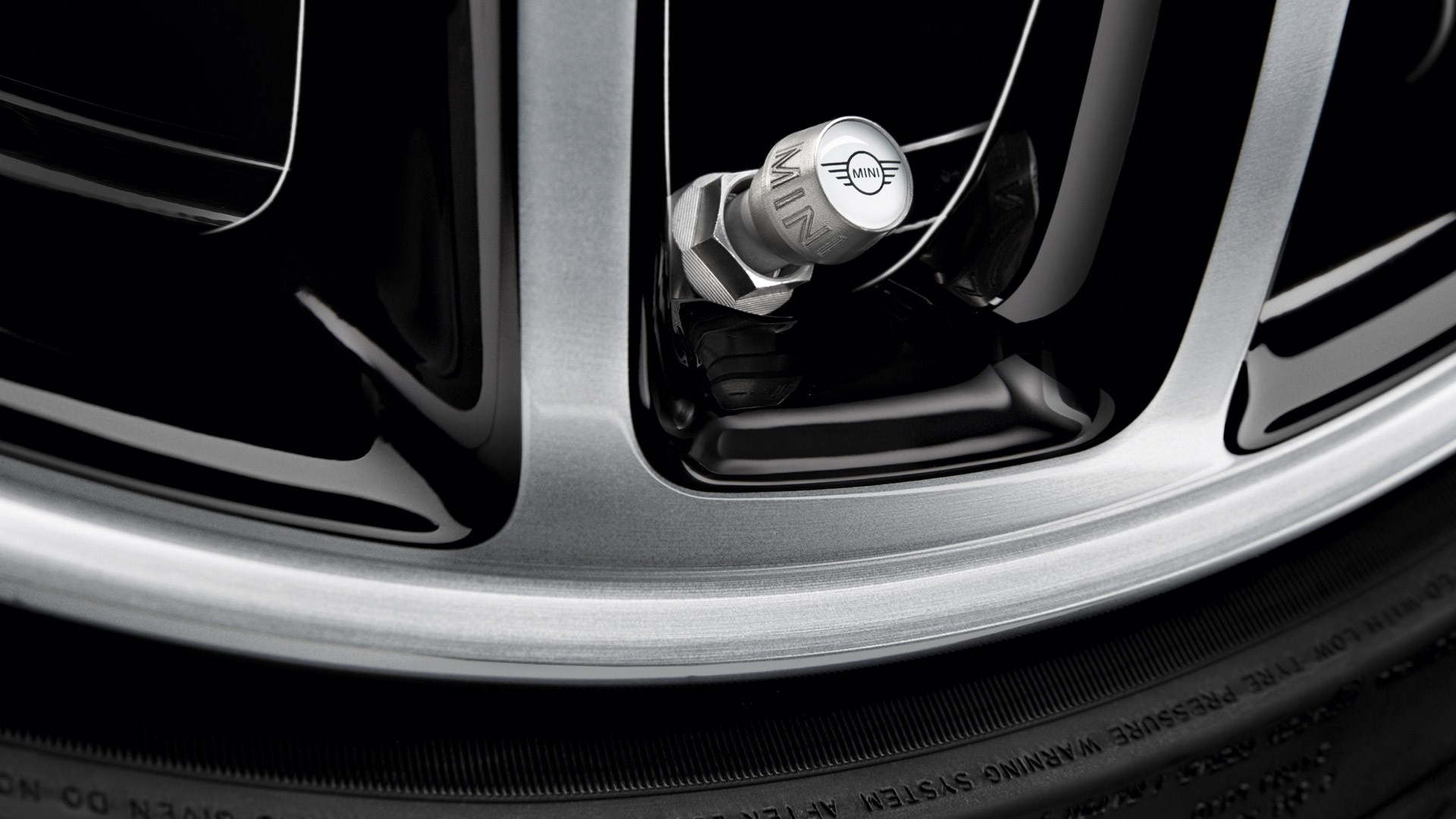 Cerchi MINI – Cappucci valvole